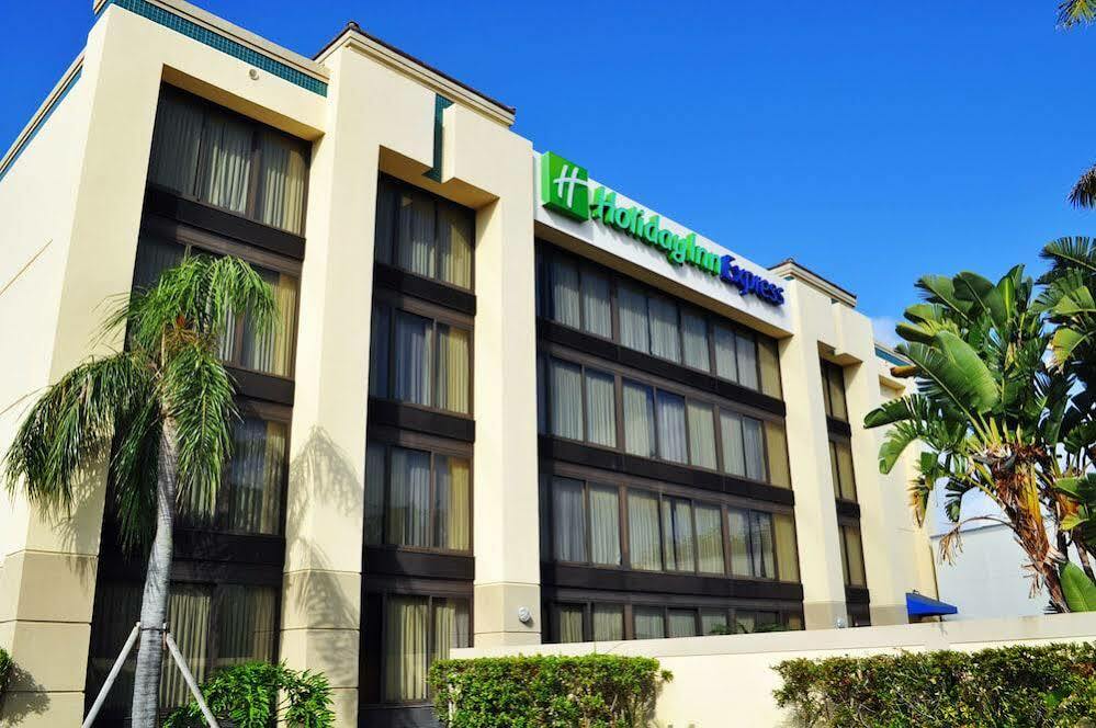 Holiday Inn Express Boca Raton - West By Ihg Eksteriør billede